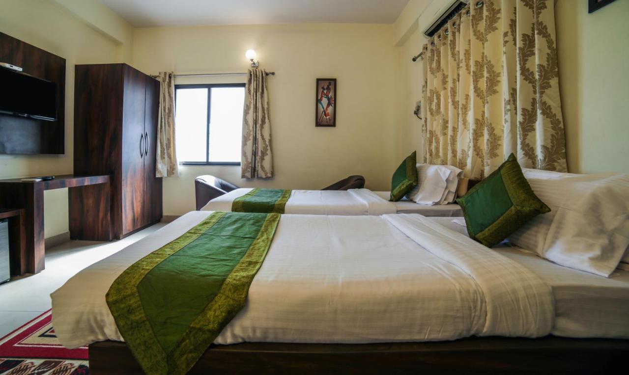Treebo Ivory House Hotel Nagpur Exterior photo